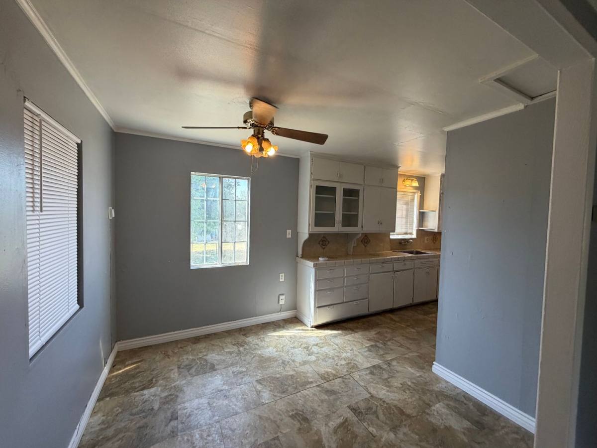 House for rent at 415 1 2 Arvin St, Bakersfield, CA 93308