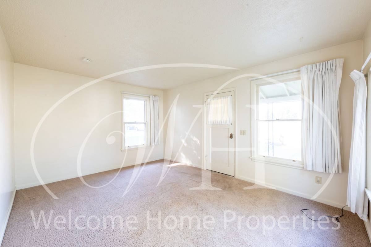 Apartment for rent at 120 SE 2nd St, College Place, WA 99324