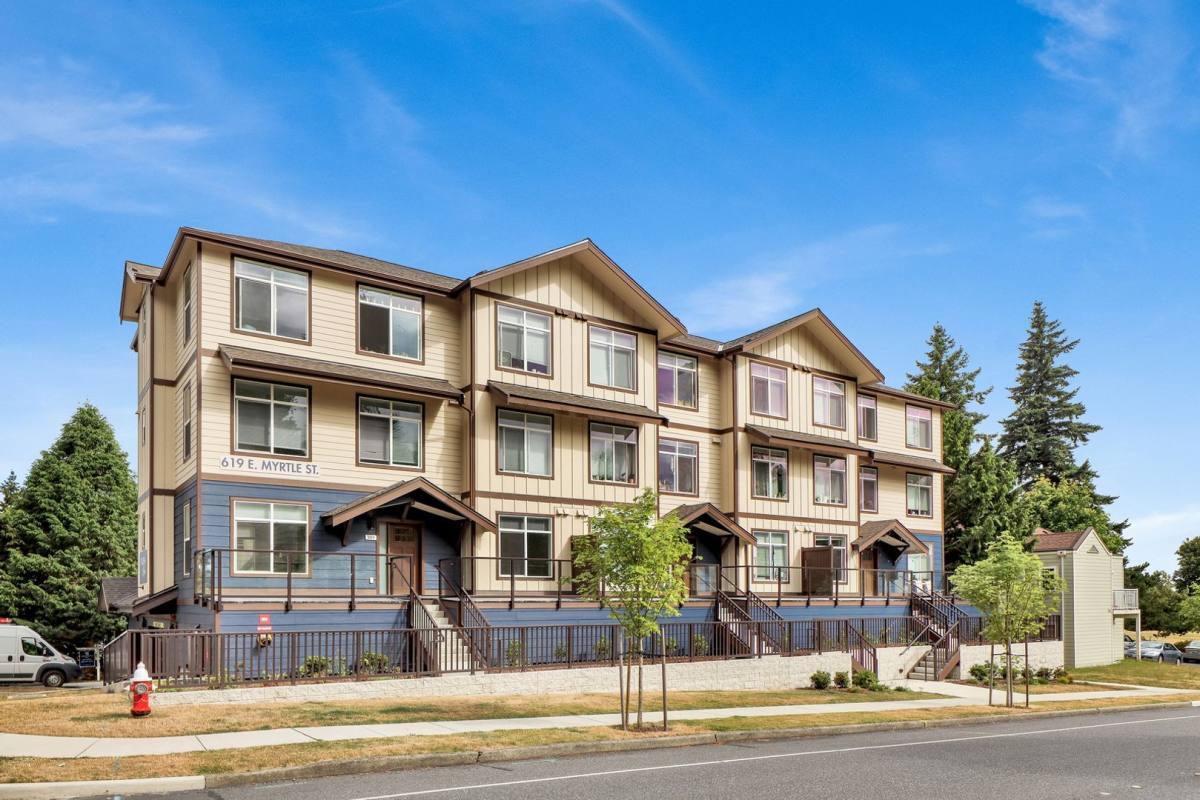 Apartment for rent at 619 E Myrtle St, Bellingham, WA 98225