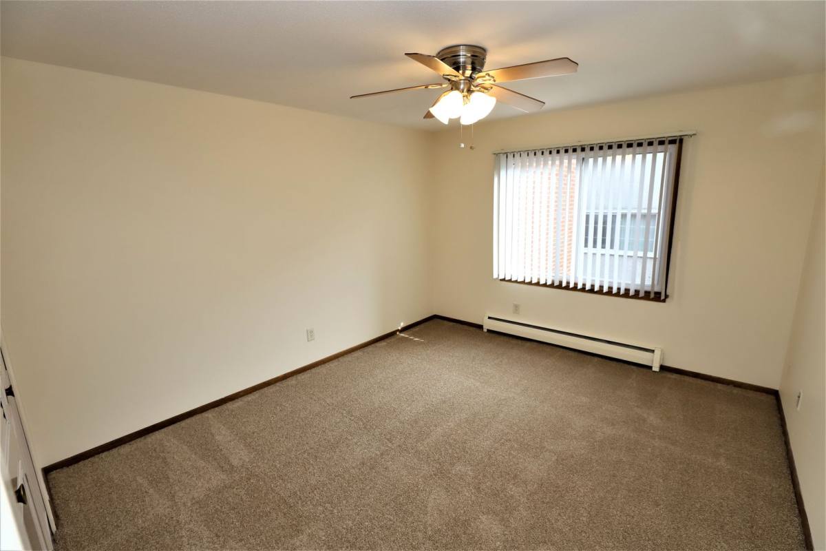 Apartment for rent at 3016 Lynn Ave S, Minneapolis, MN 55416
