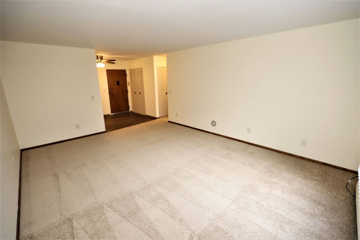 Apartment for rent at 3016 Lynn Ave S, Minneapolis, MN 55416