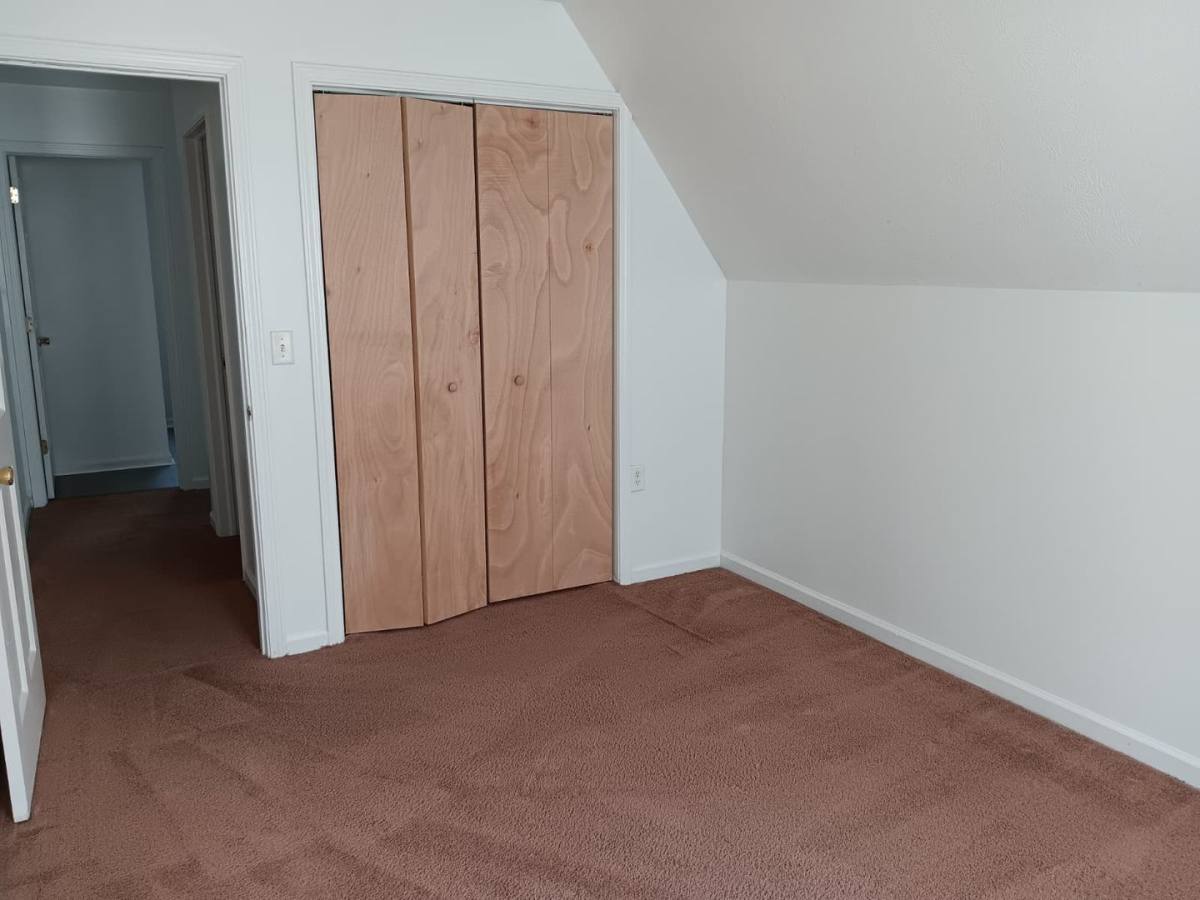 House for rent at 18 E Grand Ave, Springfield, OH 45506