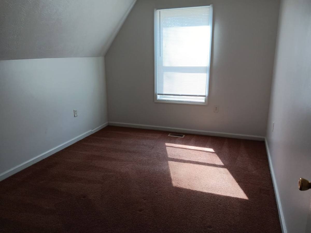 House for rent at 18 E Grand Ave, Springfield, OH 45506