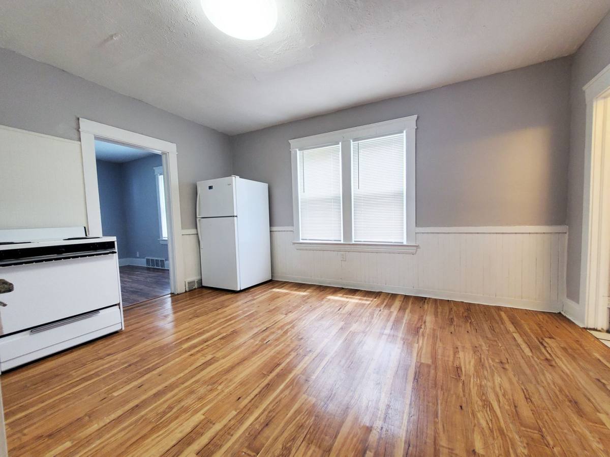 House for rent at 3666 E 131st St, Cleveland, OH 44120