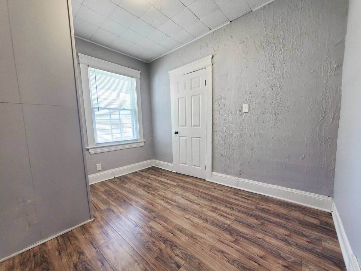 House for rent at 3666 E 131st St, Cleveland, OH 44120