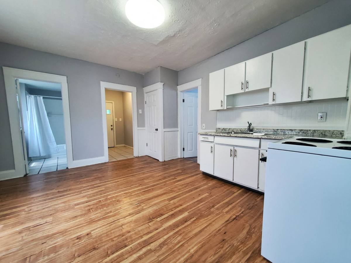 House for rent at 3666 E 131st St, Cleveland, OH 44120