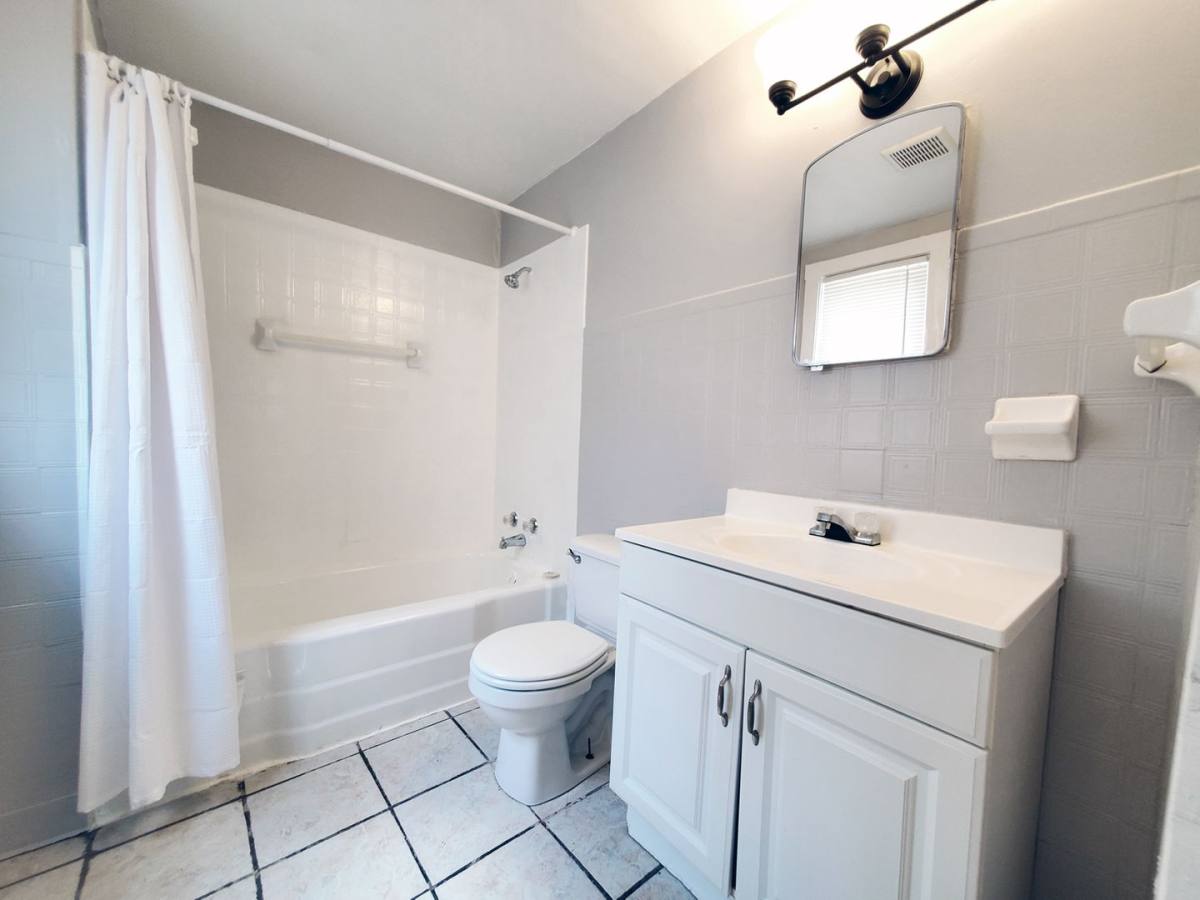 House for rent at 3666 E 131st St, Cleveland, OH 44120
