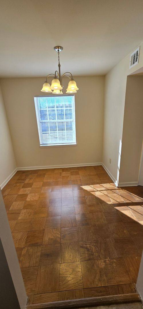 Apartment for rent at 1201 W Crestview Dr, Lebanon, PA 17042