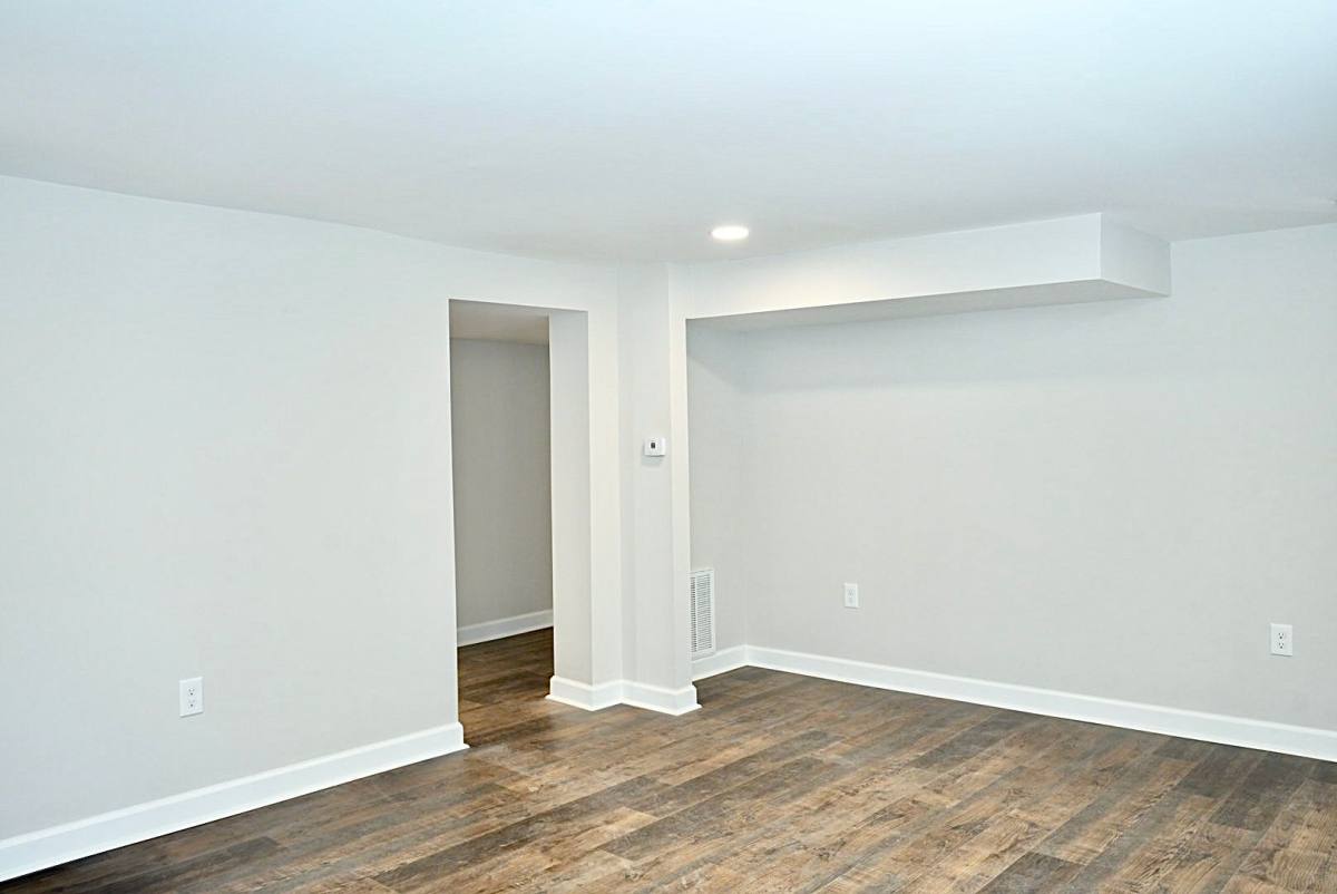Apartment for rent at 406 Hedge St, Charlottesville, VA 22902