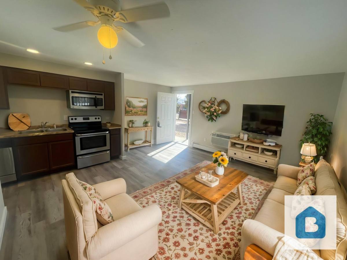 Apartment for rent at 625 W 14th St, Pueblo, CO 81003