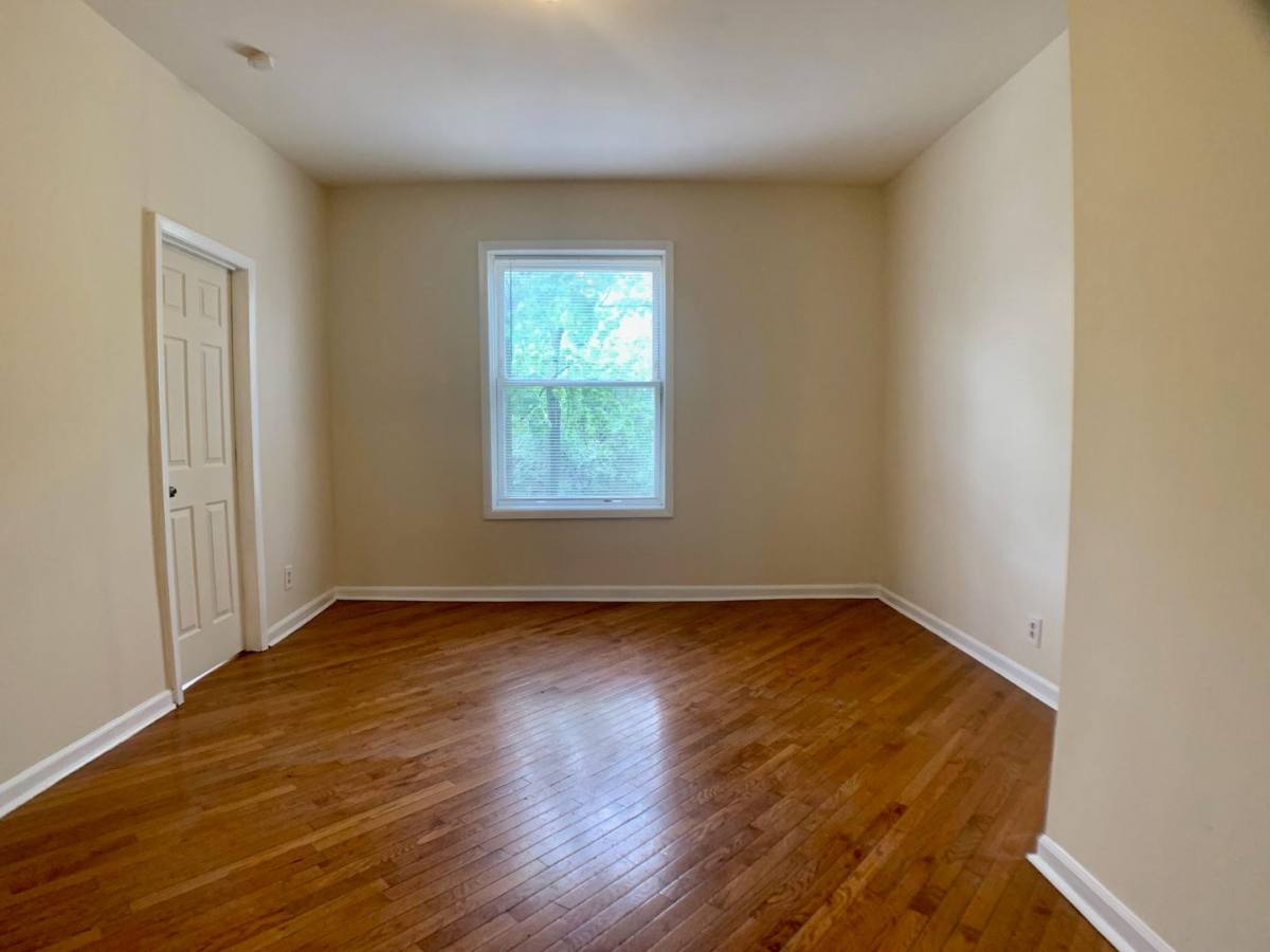 Apartment for rent at 600-02 Christiana 3338-44 Ohio, Chicago, IL 60624