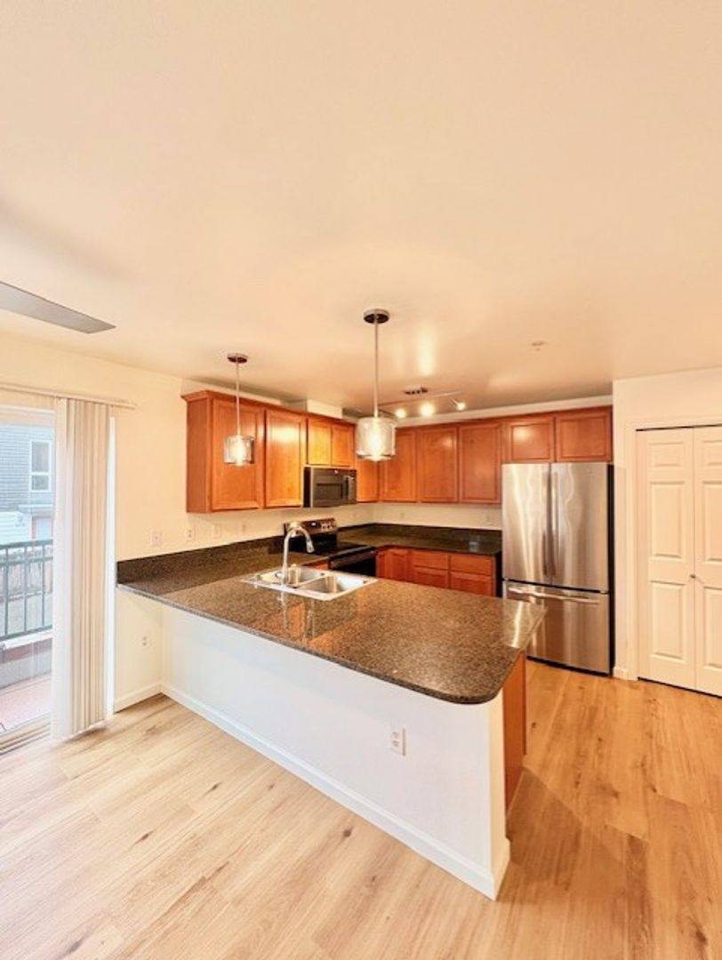 Apartment for rent at 14300 Greenwood Ave N, Seattle, WA 98133