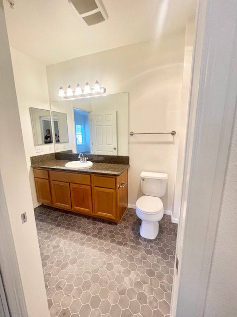 Apartment for rent at 14300 Greenwood Ave N, Seattle, WA 98133