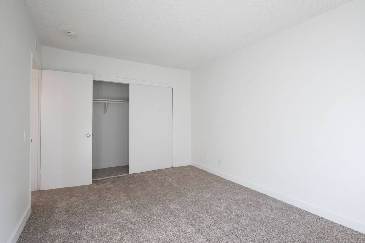 Stoneybrook, 1990 Apple St, Oceanside, CA 92054 - Apartment for Rent - Image 10