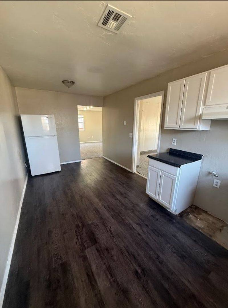 House for rent at 3024 Hillside Dr, Oklahoma City, OK 73115