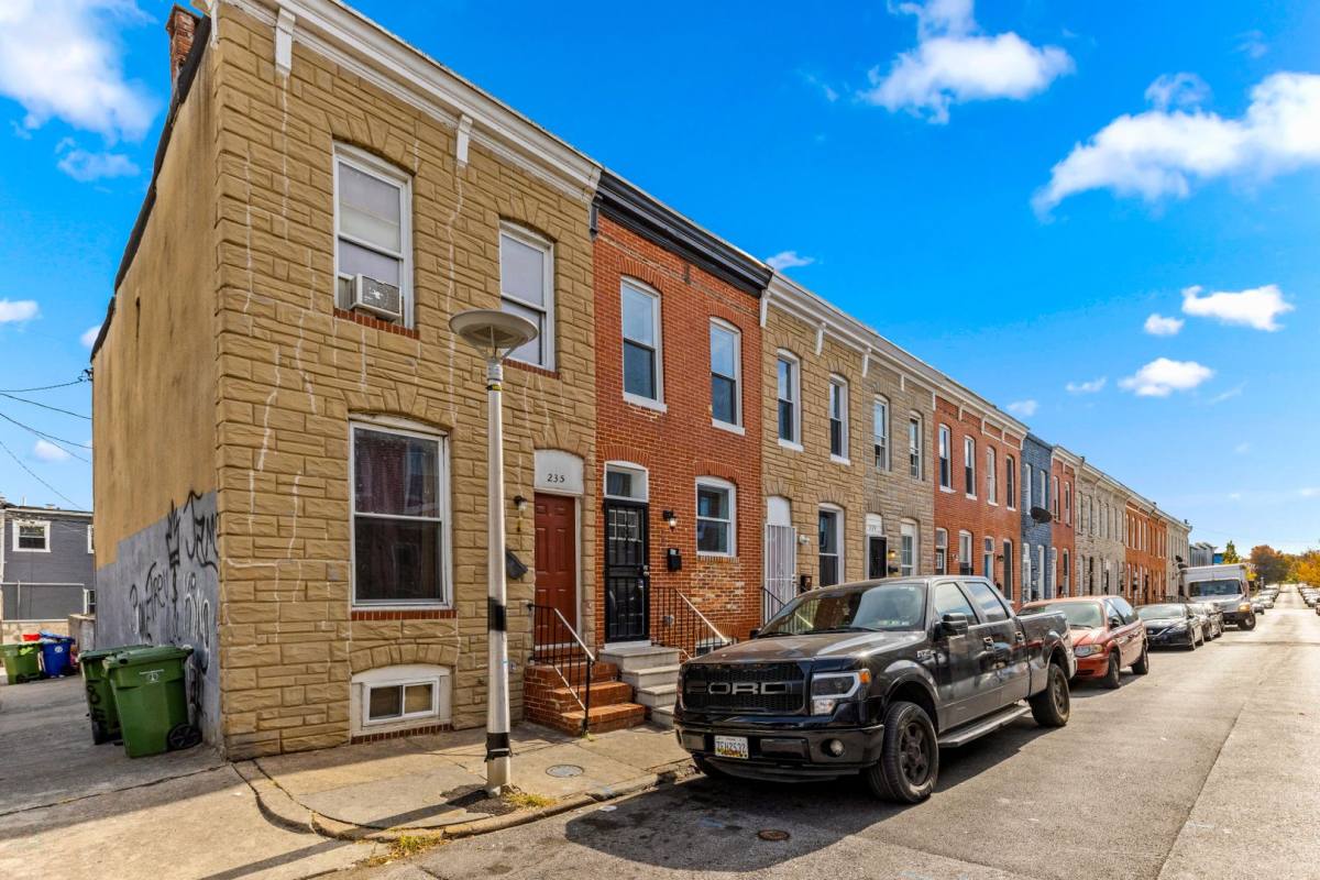 House for rent at 233 N Rose St, Baltimore, MD 21224