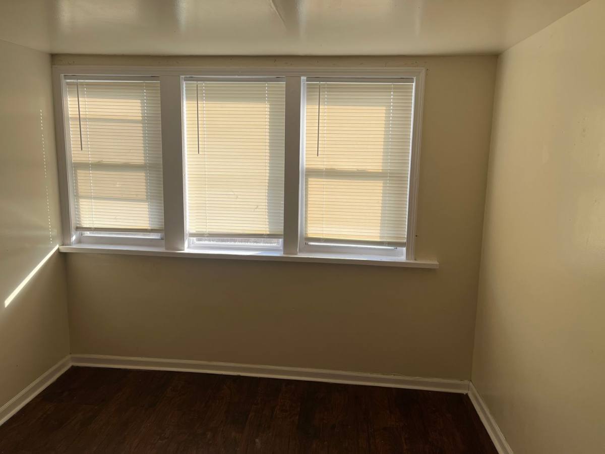 Apartment for rent at 1115 W 19th Place, Chicago, IL 60608
