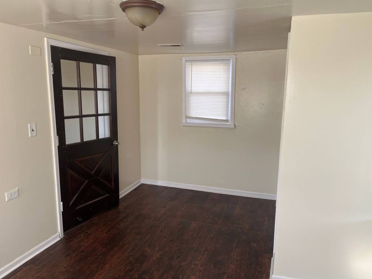 Apartment for rent at 1115 W 19th Place, Chicago, IL 60608