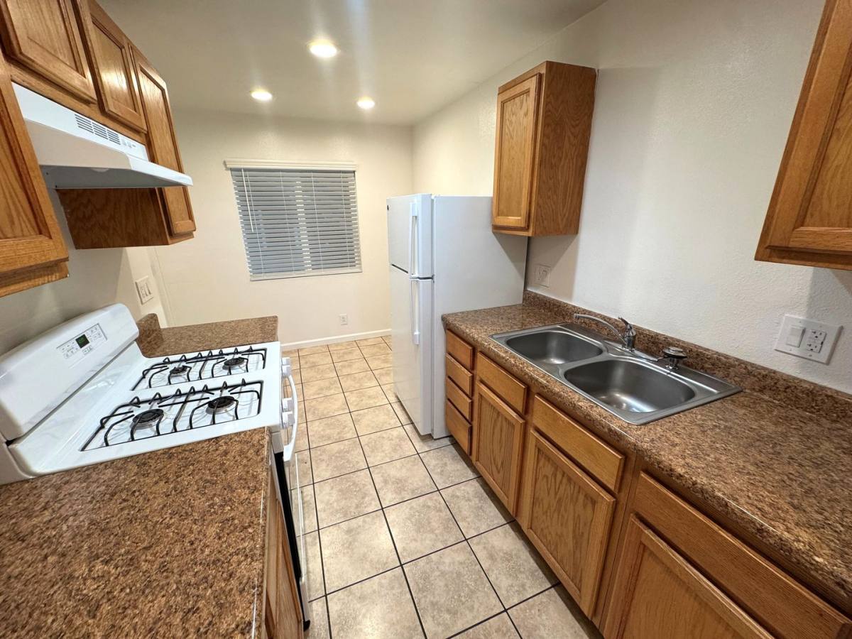 Apartment for rent at 268-282 Wall St, Ventura, CA 93001