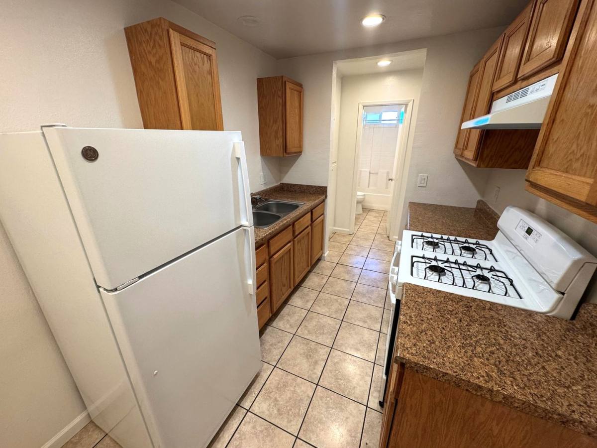Apartment for rent at 268-282 Wall St, Ventura, CA 93001