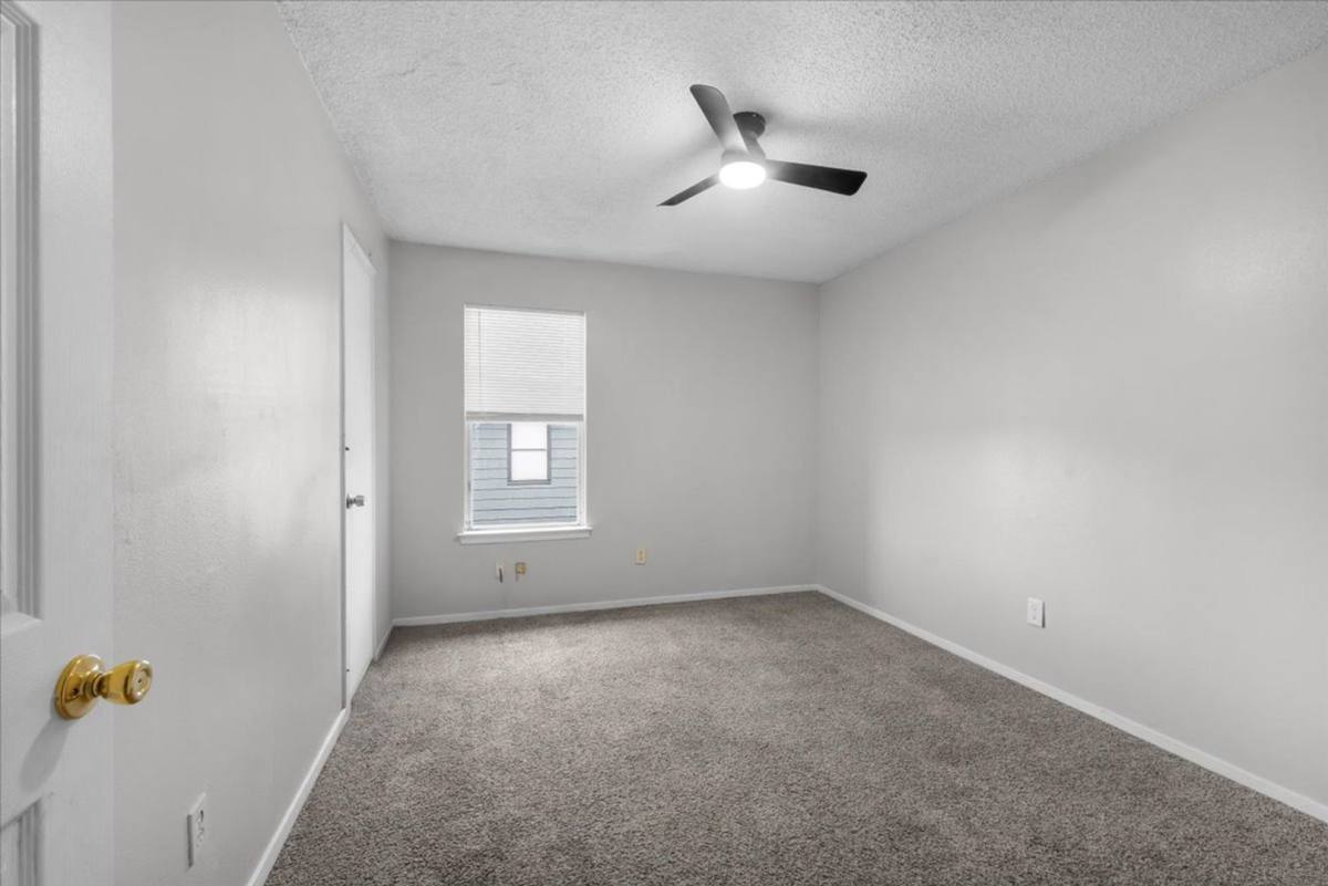 Townhouse for rent at 3204 McLean St, Fort Worth, TX 76103