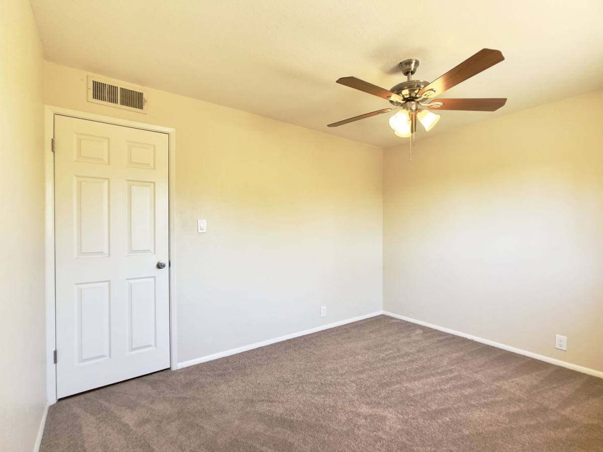 House for rent at 1913 E El Parque Dr, Tempe, AZ 85281