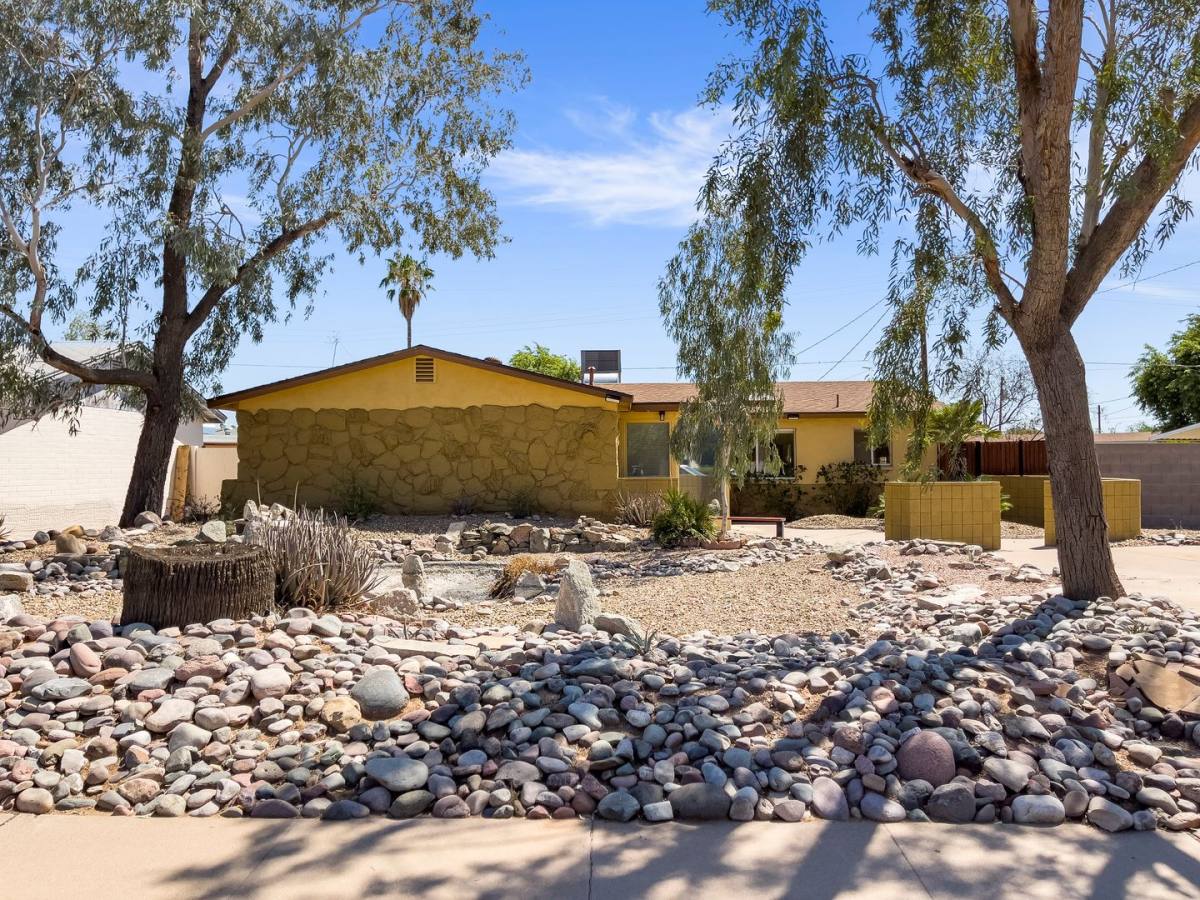 House for rent at 1913 E El Parque Dr, Tempe, AZ 85281