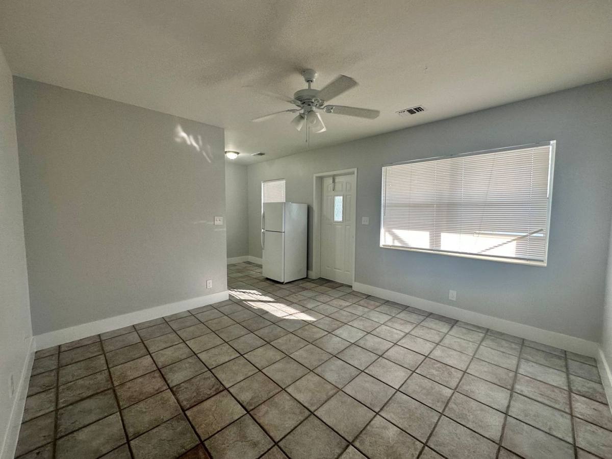 Apartment for rent at 4246 & 4300 Seagrape Dr, Fort Lauderdale, FL 33308