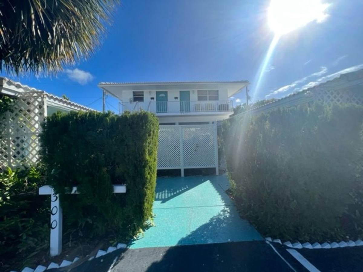 Apartment for rent at 4246 & 4300 Seagrape Dr, Fort Lauderdale, FL 33308