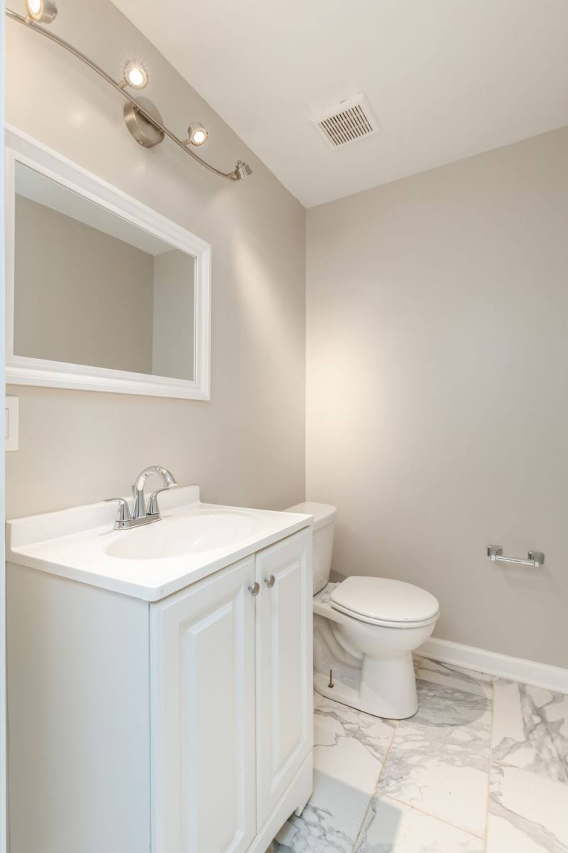 1420 Cambridge St, Philadelphia, PA 19130 - Apartment for Rent - Image 2