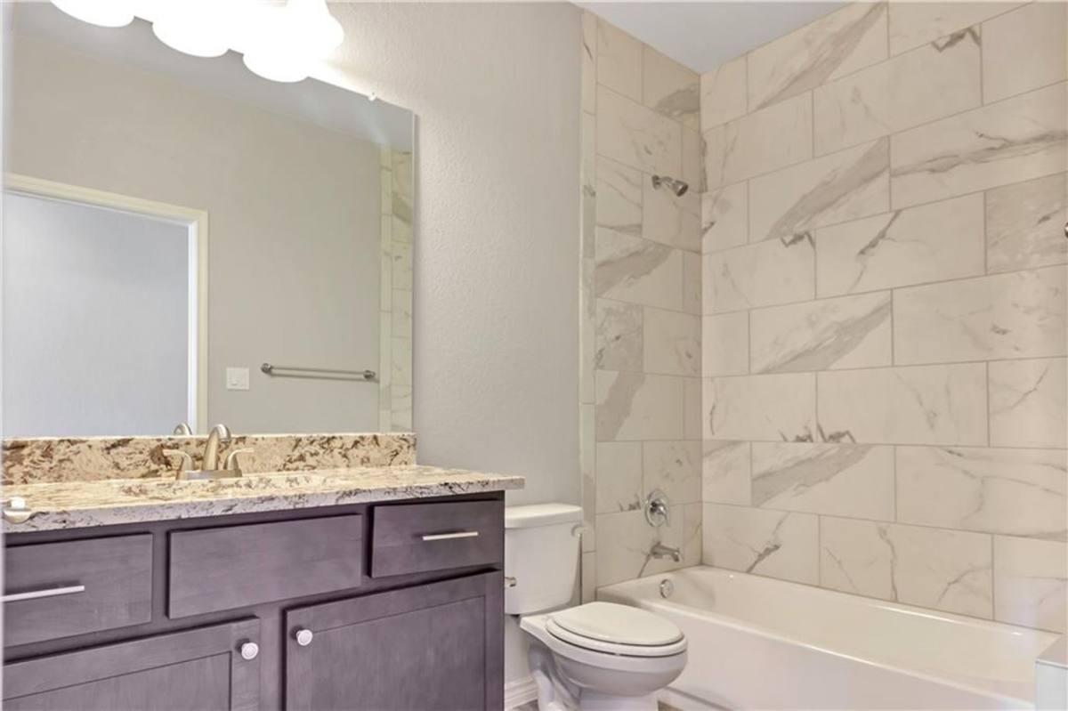 Townhouse for rent at 643 County Rd, Jarrell, TX 76537