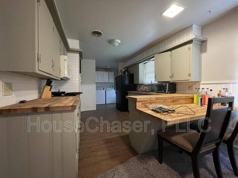 House for rent at 4930 17th St, Lubbock, TX 79416