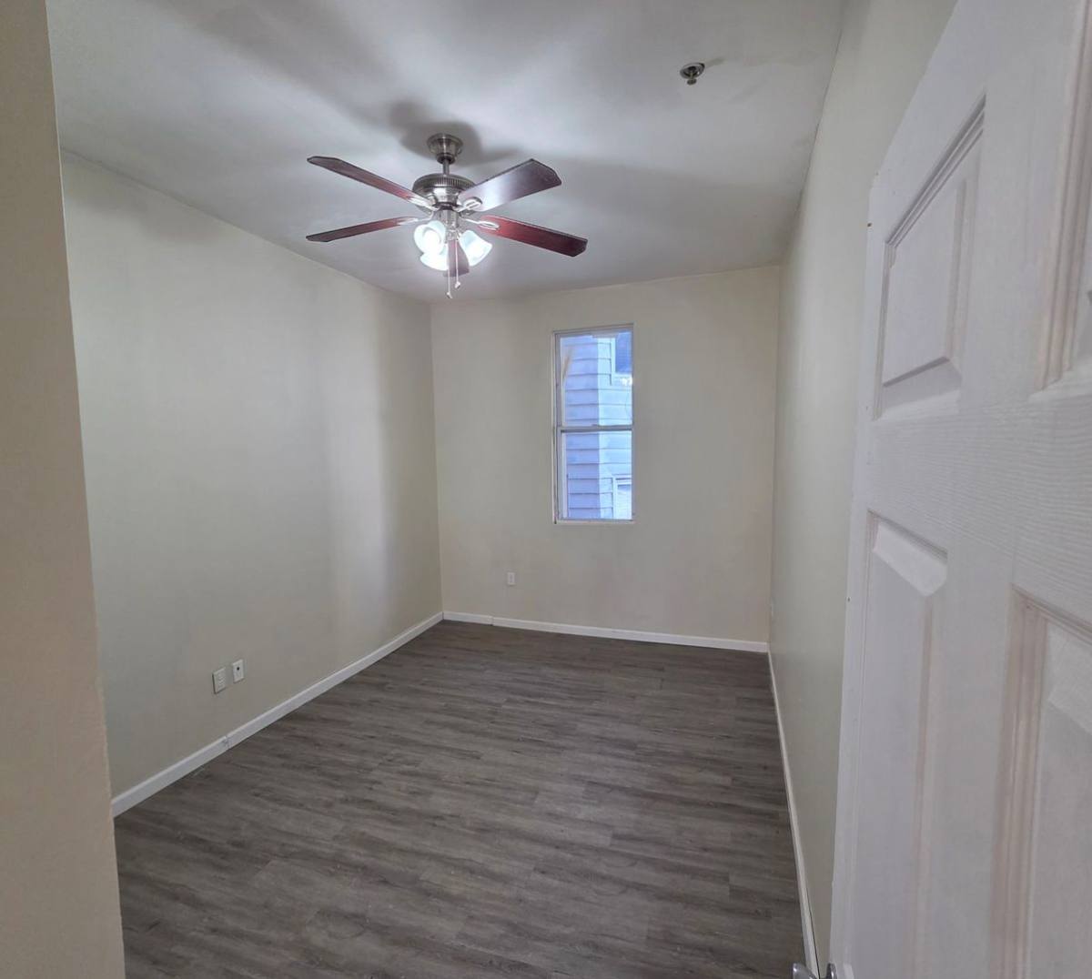 Apartment for rent at 545 Prescott Ave, Scranton, PA 18510