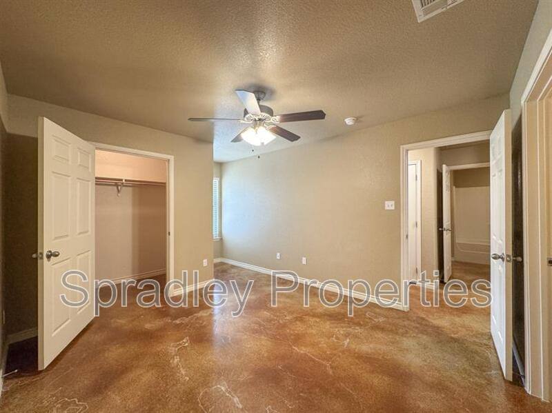 Apartment for rent at 829 Laila Lane, Belton, TX 76513