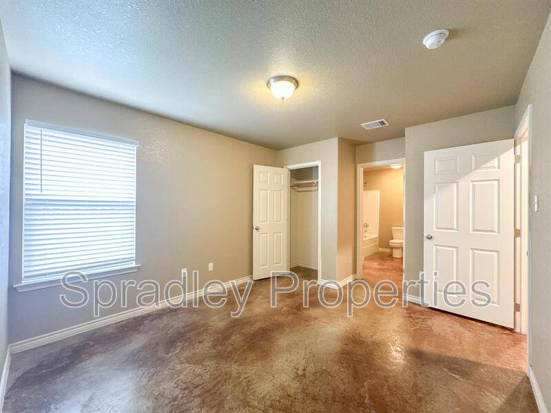 Apartment for rent at 829 Laila Lane, Belton, TX 76513