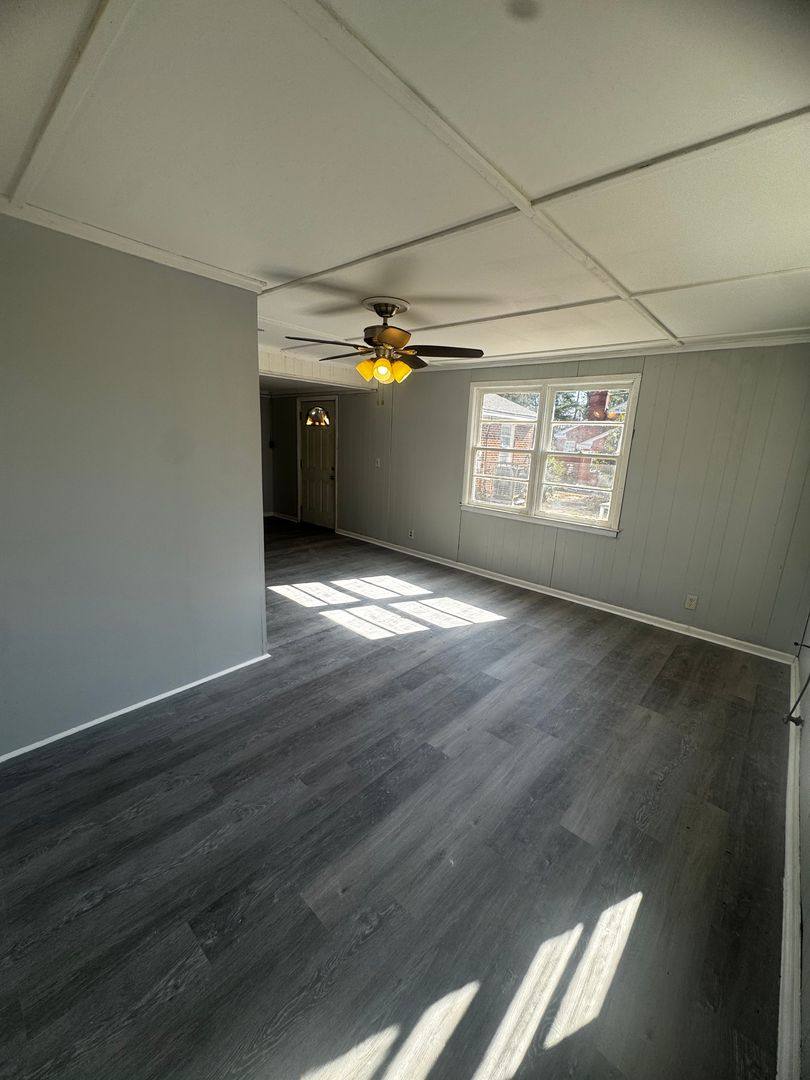 House for rent at 3544 Southmont Dr, Montgomery, AL 36105