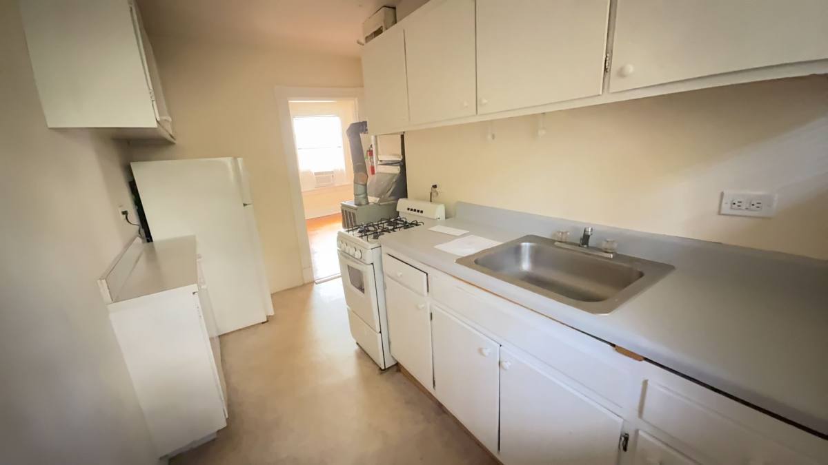 Apartment for rent at 1300 Wertland St, Charlottesville, VA 22903