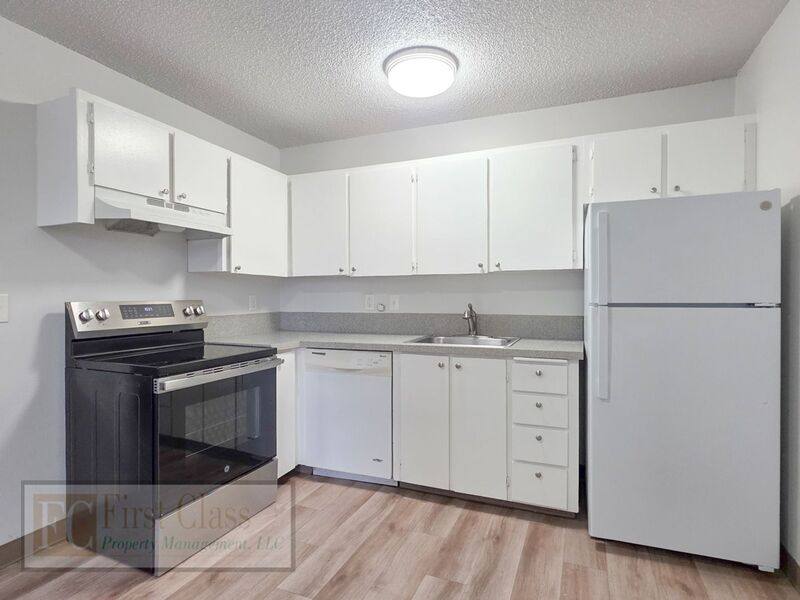 Apartment for rent at 3309 SE 13th Ave #10, Portland, OR 97202