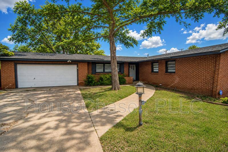House for rent at 3110 40th St, Lubbock, TX 79413