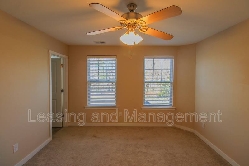 House for rent at 4946 Ballantine Dr, Summerville, SC 29485