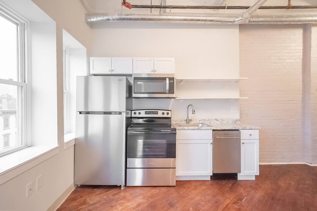 Apartment for rent at 100 S 4th St, Reading, PA 19602