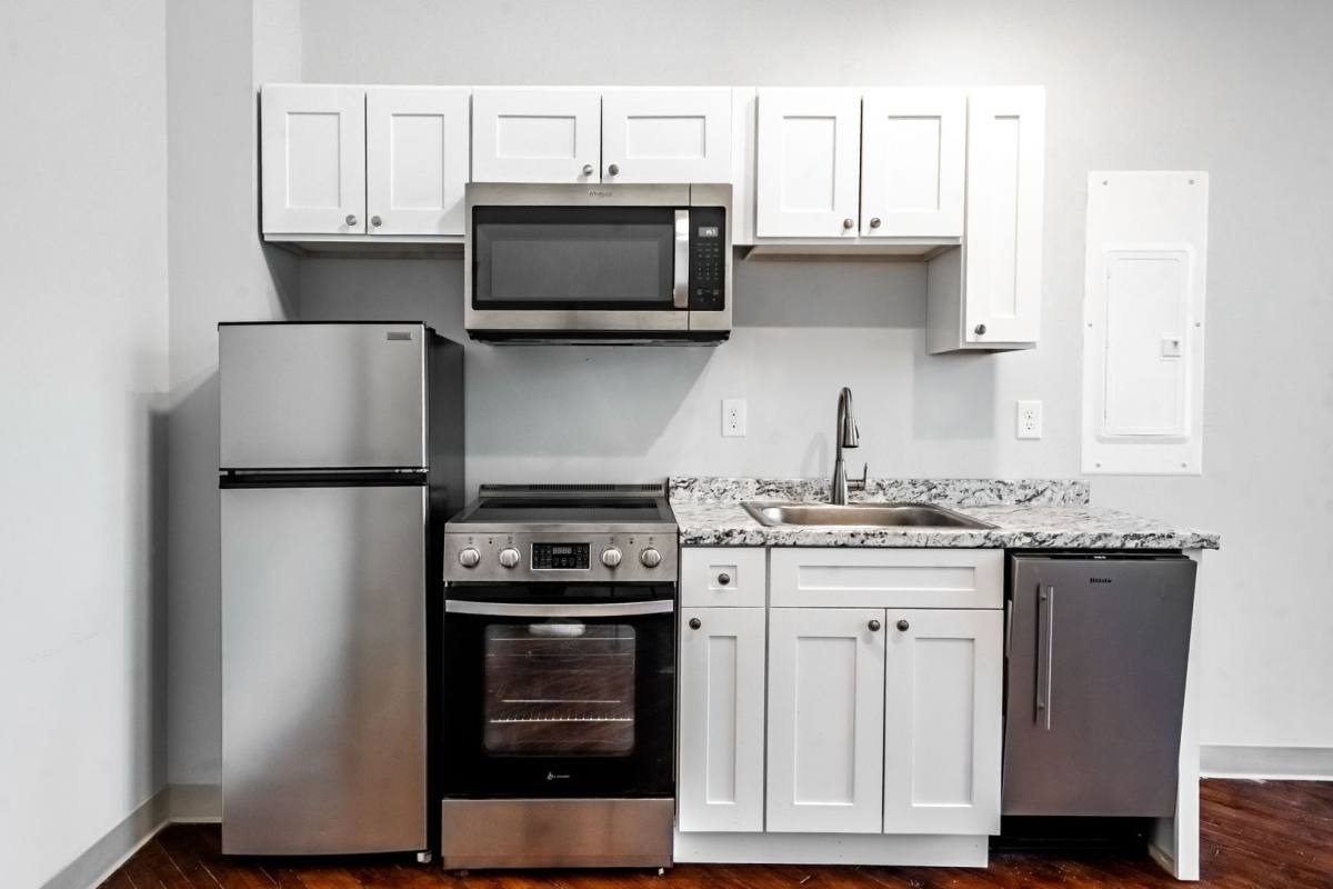Apartment for rent at 100 S 4th St, Reading, PA 19602
