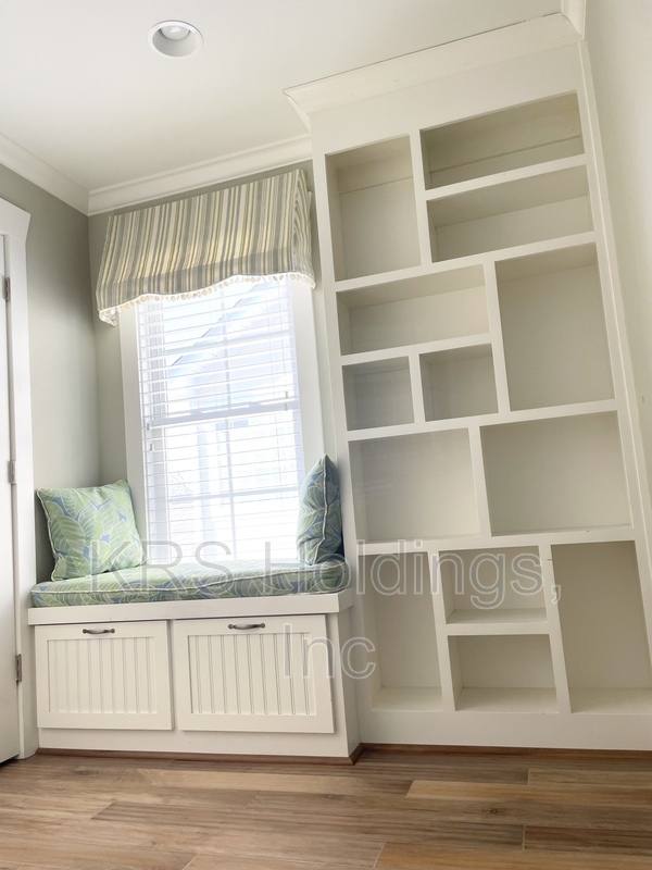 House for rent at 2604 E Pembroke Ave, Hampton, VA 23664