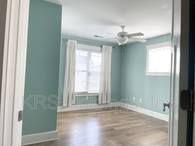 House for rent at 2604 E Pembroke Ave, Hampton, VA 23664