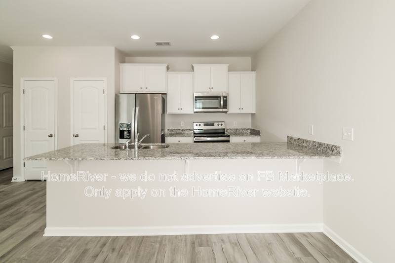 Townhouse for rent at 1755 Snead Dr, Sumter, SC 29154