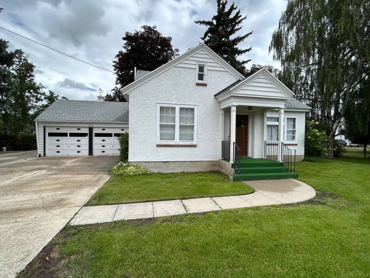 House for rent at 1046 S 1st St, Hamilton, MT 59840