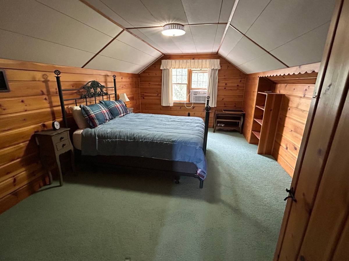 House for rent at 1046 S 1st St, Hamilton, MT 59840