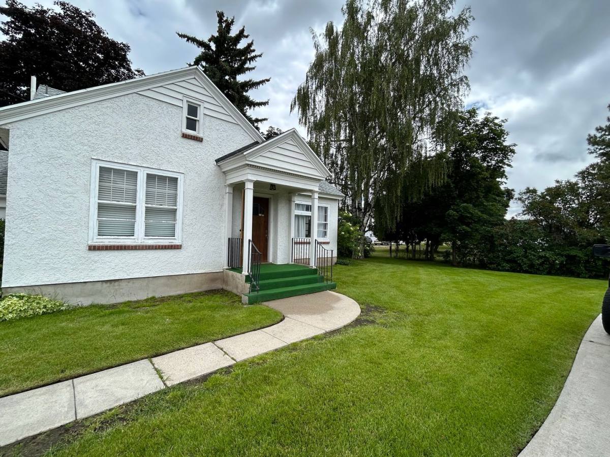 House for rent at 1046 S 1st St, Hamilton, MT 59840