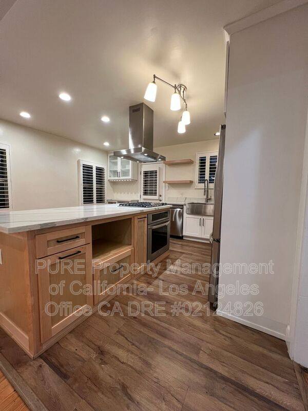 House for rent at 1910 W 94th Place, Los Angeles, CA 90047