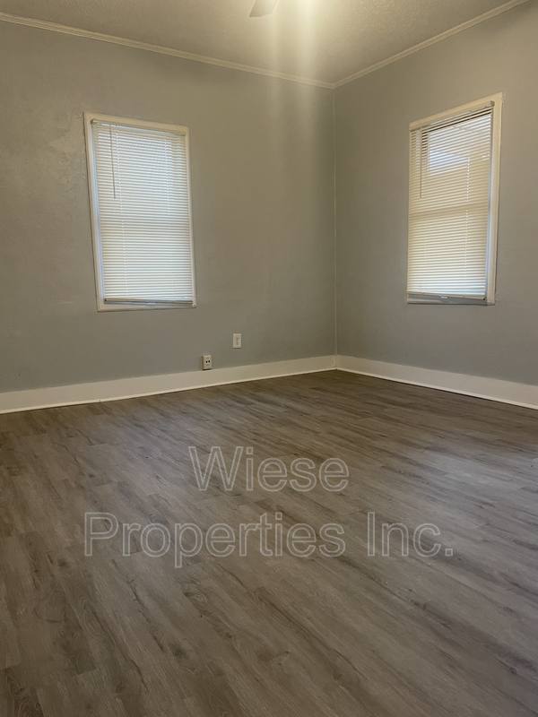 House for rent at 1617 E Matheny Ave, Springfield, IL 62702